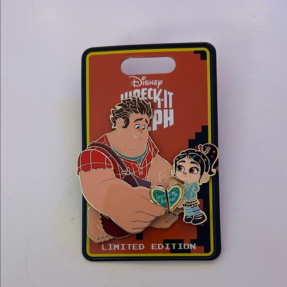 Disney Collectable pin Wreck it Ralph limited edition your my hero pin
